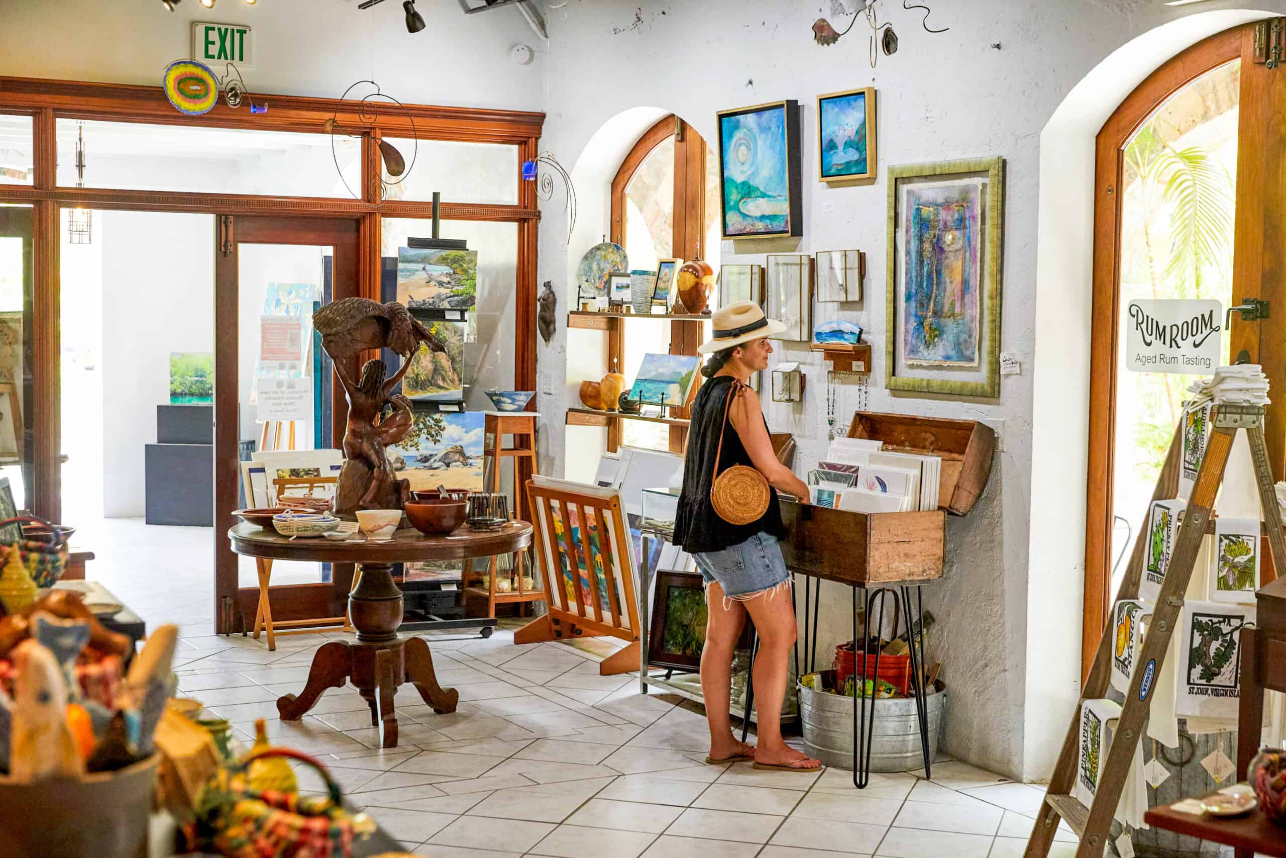 Bajo el Sol Gallery & Art Bar, St. John, USVI