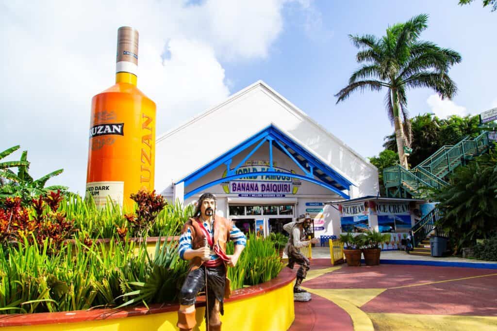 A view of the exterior of the Mountain Top building with pirate statues, an ice cream stand and a huge Cruzan Rum bottle on St. Thomas, U.S. Virgin Islands